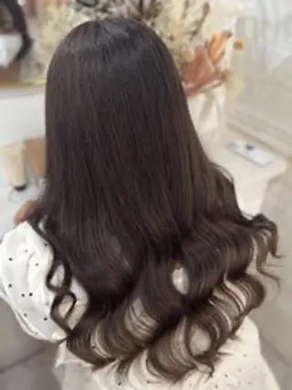 ロング カラー 💜eluあやね💜 🫧カラー・縮毛矯正のヘアスタイル