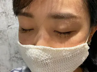 マツエク・マツパ アイリスト 蓑島伶奈の眉毛・アイブロウイメージ