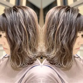 ミディアム カラー ヘアアレンジ 髪質改善×ハイトーン 中田啄也のヘアスタイル
