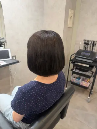 カラー 上田 愛菜のヘアスタイル
