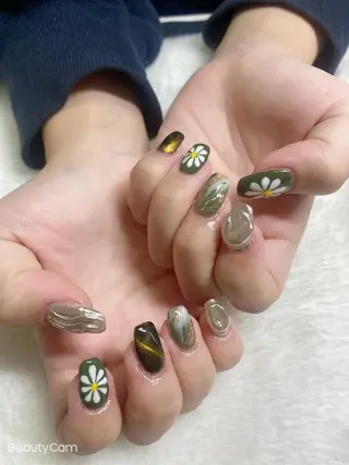 ネイル Max nail&eyeのネイルデザイン