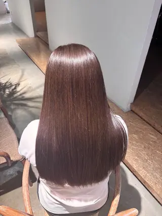 カラー maki/千早/透明 感カラーのヘアスタイル