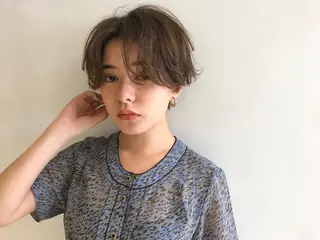 ショート カラー パーマ ヘアアレンジ 松田 亮葉のヘアスタイル