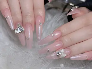 ネイル Lumi Shinokuboのネイルデザイン