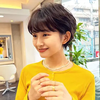 ショート ショート/レイヤー カット/服部タカノリのヘアスタイル