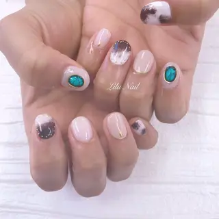 ネイル モチの良さ◉ フィルインネイル♡のネイルデザイン