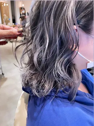 ミディアム カラー 沖縄東京2拠点美容師 mamicoのヘアスタイル