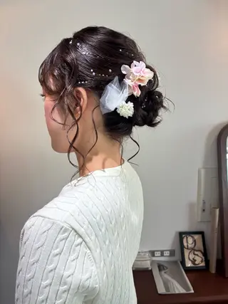 セミロング ヘアアレンジ 💟Opus // Mizuki🐕のヘアスタイル