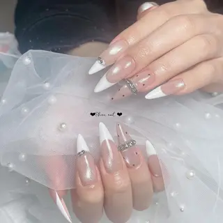 ネイル サイナネイル🎀 長さ出し専門店のネイルデザイン