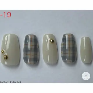 ネイル 庄司 奈々子のネイルデザイン