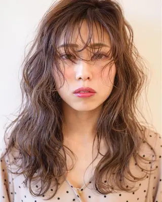 ロング カラー Lien 深井店のヘアスタイル