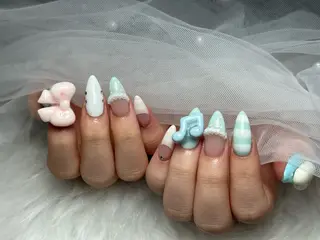 ネイル NIE NAIL Luxeのネイルデザイン