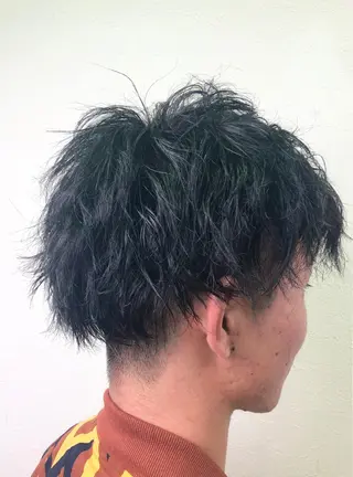 ショート パーマ メンズ 最高級エクステ /羽エクステ白石宇由のヘアスタイル