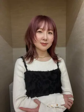 ミディアム カラー 柔らかい艶暖色 レイヤー🫧姫汝のヘアスタイル