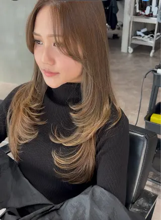 ロング カラー 城 慎太郎のヘアスタイル