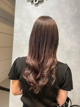 ロング chic 有山 美瑠のヘアスタイル