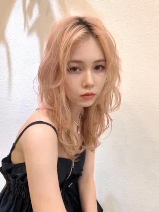 セミロング カラー collet岩崎駿王 /ブリーチ/髪質改善のヘアスタイル