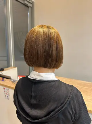 ショート ウジイエ ミユウのヘアスタイル
