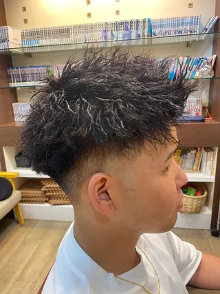 ショート パーマ メンズ 中野 一哉のヘアスタイル