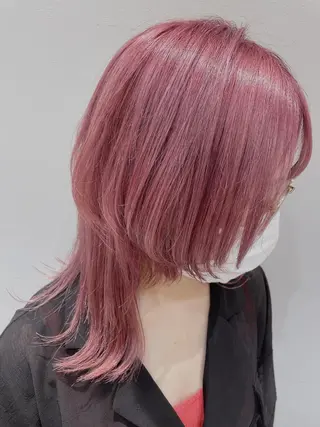 ミディアム カラー 🦖鶴岡 香純🦖のヘアスタイル