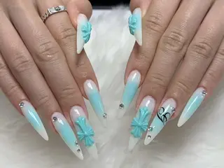 ネイル Huyn Nail Shinjyukuのネイルデザイン