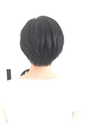 ショート ✂️小顔カット✂️ 山本有紀のヘアスタイル
