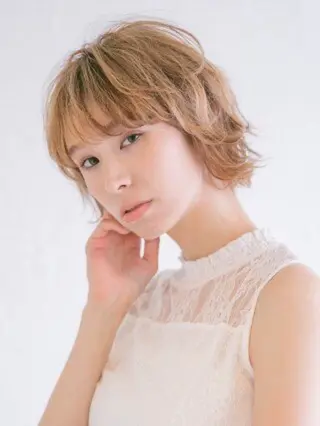 ショート カラー 💎ハイライトカラー /髪質改善カラー💎のヘアスタイル