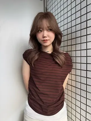 sena⌇ベージュ⌇ ブリーチなしWカラーのヘアスタイル