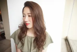 ロング 美谷添(ミヤゾエ) まどか大人ヘアサロンのヘアスタイル