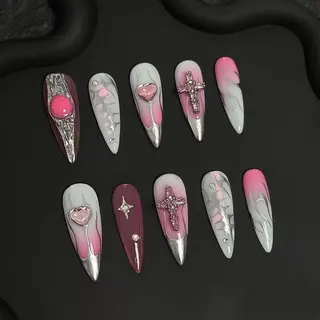ネイル Mika Nails 心斎橋のネイルデザイン
