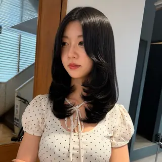 セミロング カラー 🎀夏秋/レイヤー/ 透明感カラー🎀のヘアスタイル