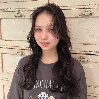 ロング RorriM natsuのヘアスタイル