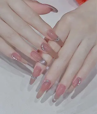 ネイル 🍑 momo_nailのネイルデザイン