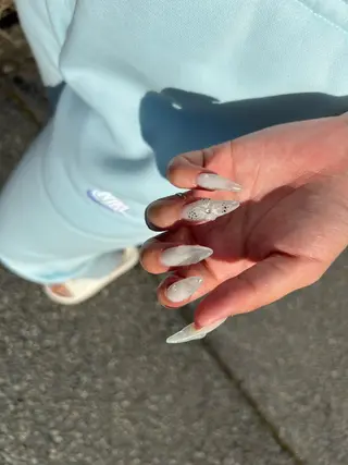 ネイル RYAURA NAILのネイルデザイン