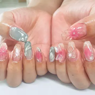 ネイル &U新松戸 スカルプ パラジェルフィルインのネイルデザイン