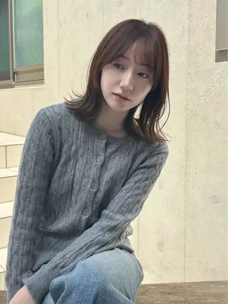 ミディアム カラー IPPO 下北沢のヘアスタイル