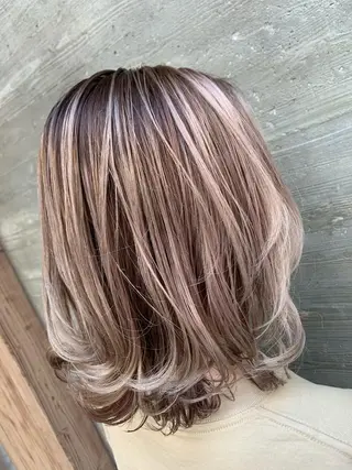 ミディアム カラー 天野 開のヘアスタイル