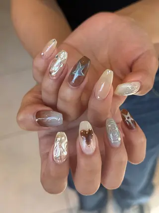 ネイル 深田 美雪のネイルデザイン