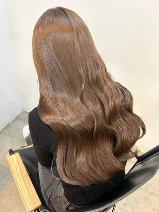 ロング 梅田ストレート💕 赤み消し透明感カラーのヘアスタイル
