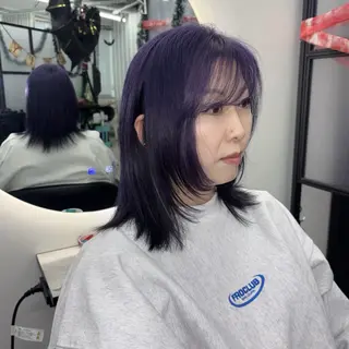 セミロング カラー Ren. 🦋デザインカラーのヘアスタイル