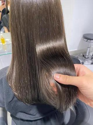 セミロング カラー 赤み消し韓国ヘア レイヤー縮毛🤍渡邉のヘアスタイル