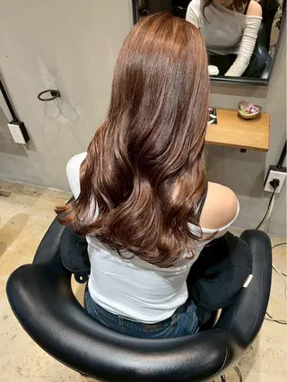 ロング カラー maki／博多／透明 感カラーのヘアスタイル