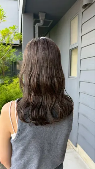 カラー 神尾 柚希のヘアスタイル