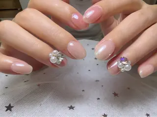 ネイル 小澤 梨奈のネイルデザイン