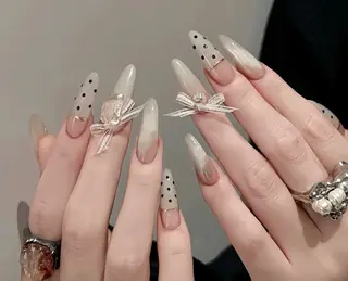 ネイル D-BEAUTY Nailsalonのネイルデザイン