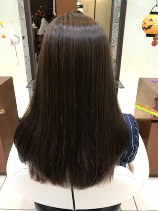 カラー 原田 優香のヘアスタイル