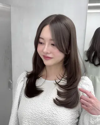 セミロング 1日1名様 限定のヘアスタイル