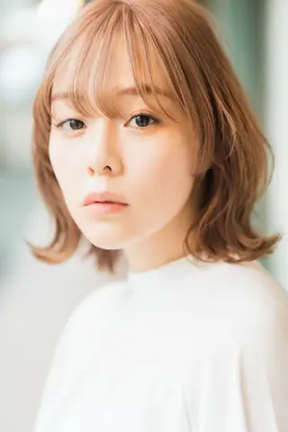 ミディアム カラー trip kano.のヘアスタイル