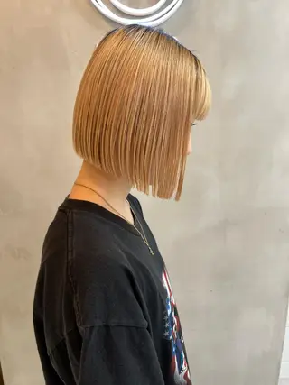 ミディアム ボブ&韓国レイヤー/ 艶カラー♡TOMOEのヘアスタイル