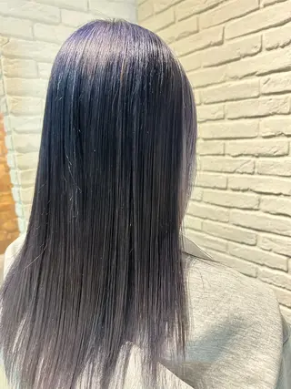 セミロング 大賀 チサトのヘアスタイル